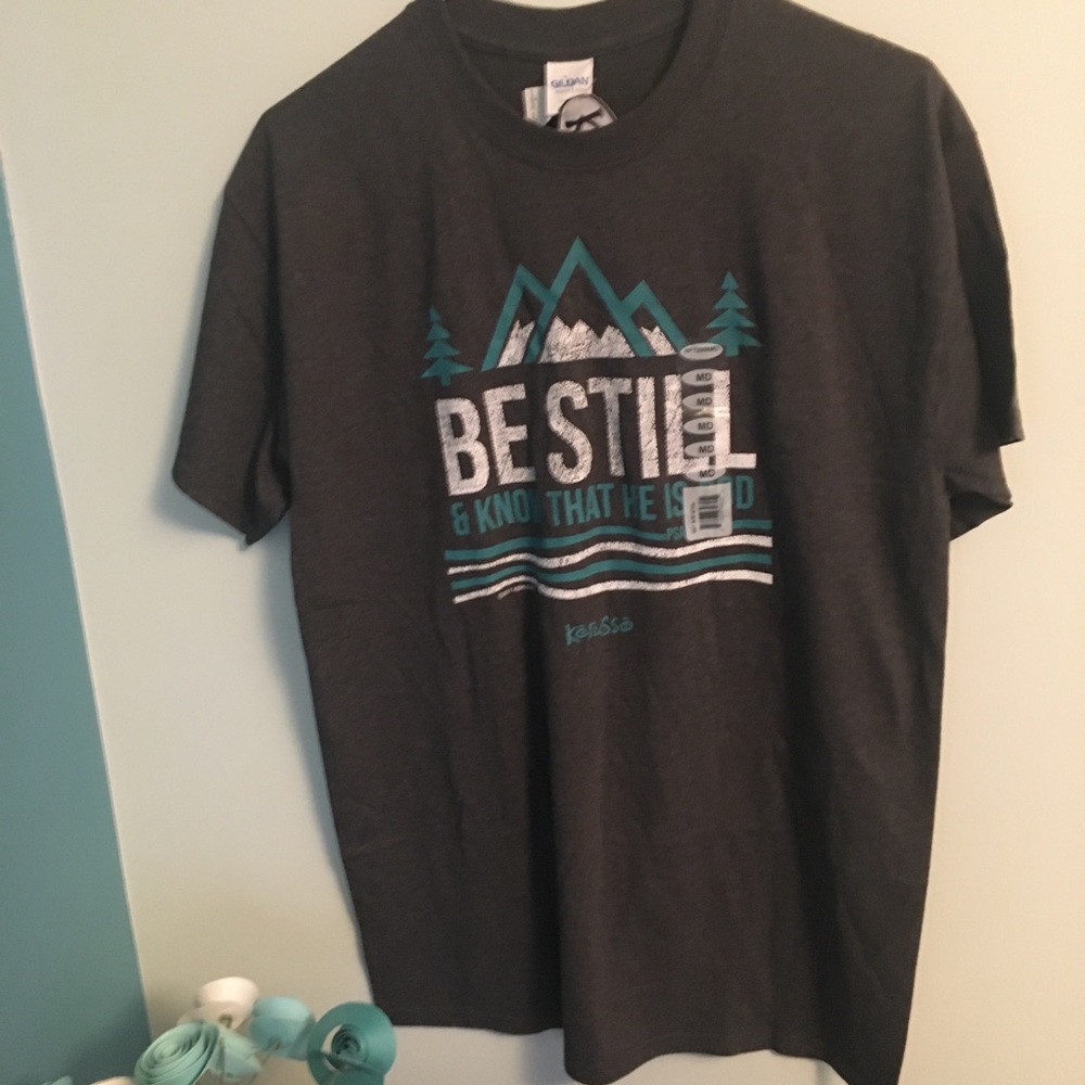 NEW Be Still & Know that He is God tshirt Medium